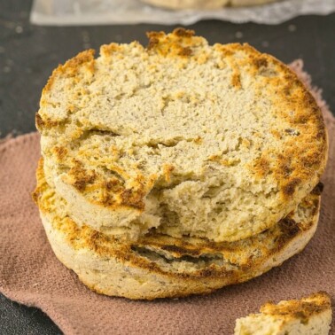 Microwave English Muffin bread recipe ready in 2 minutes- Keto, paleo and vegan!