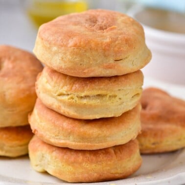 air fryer biscuits recipe.