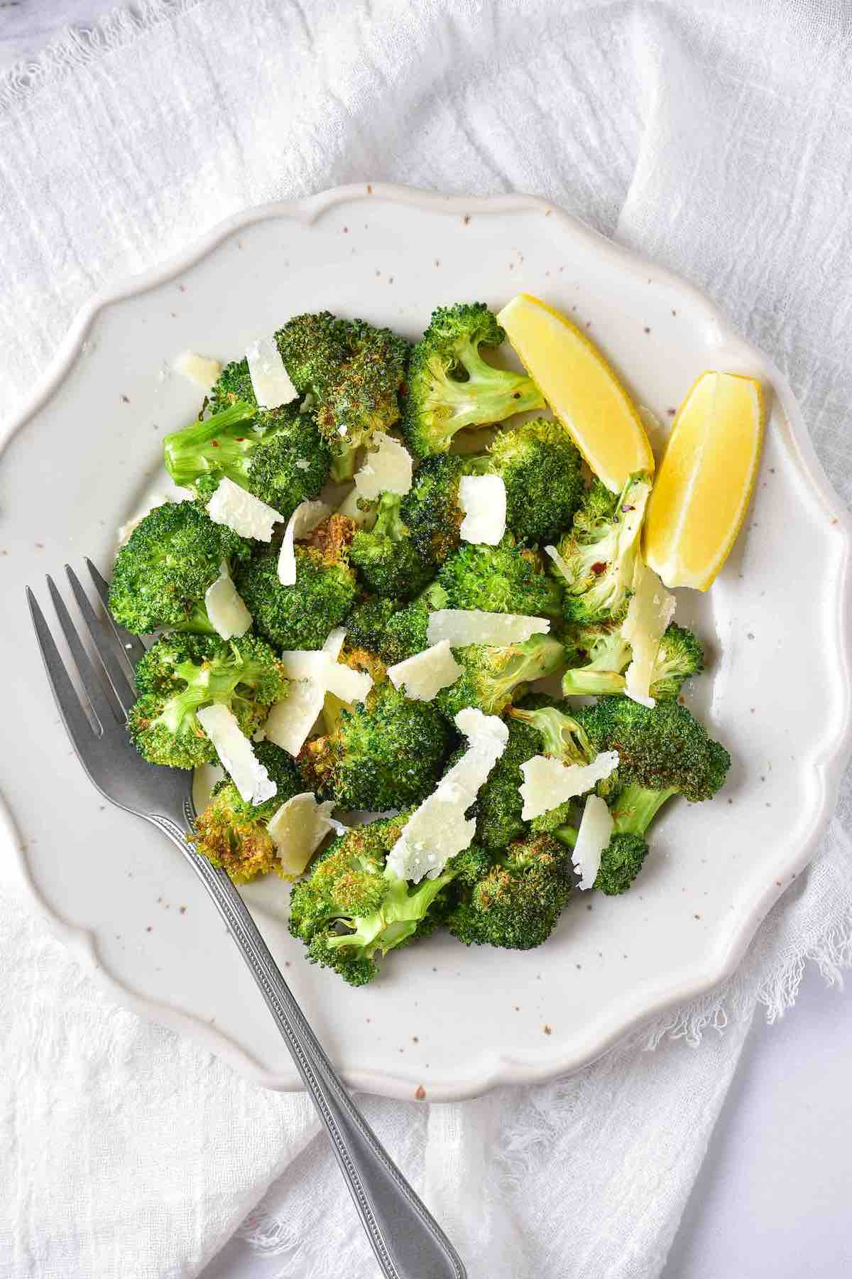 air fryer broccoli.