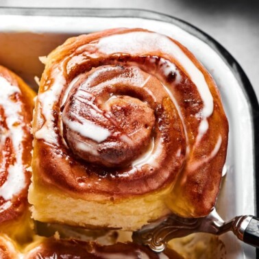 air fryer cinnamon rolls recipe