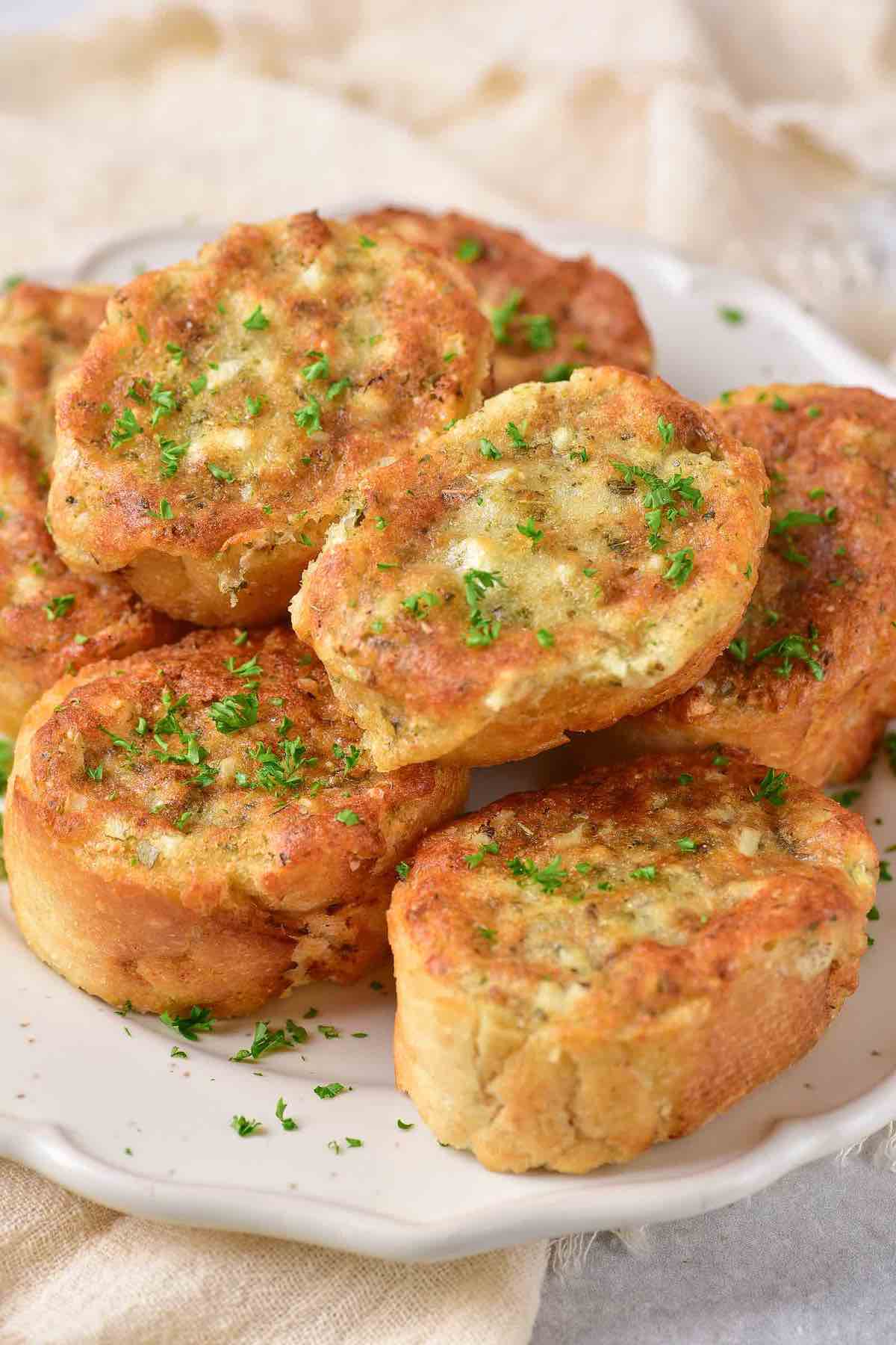 garlic bread air fryer. 