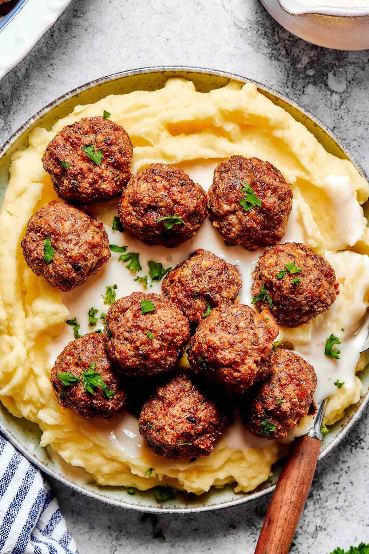 air fryer meatballs.