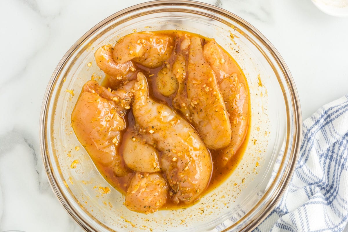 chicken tenders in marinade.