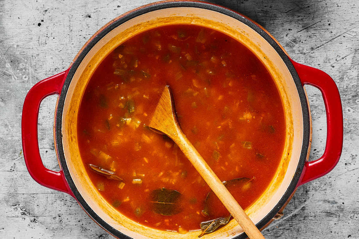 etouffee broth.