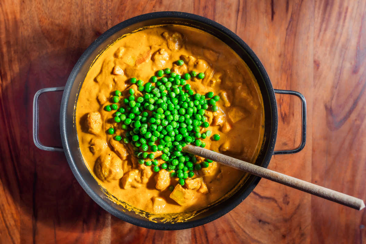 frozen peas in vegetable korma.