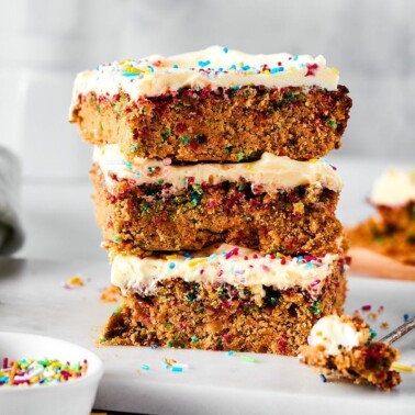 funfetti blondies recipe