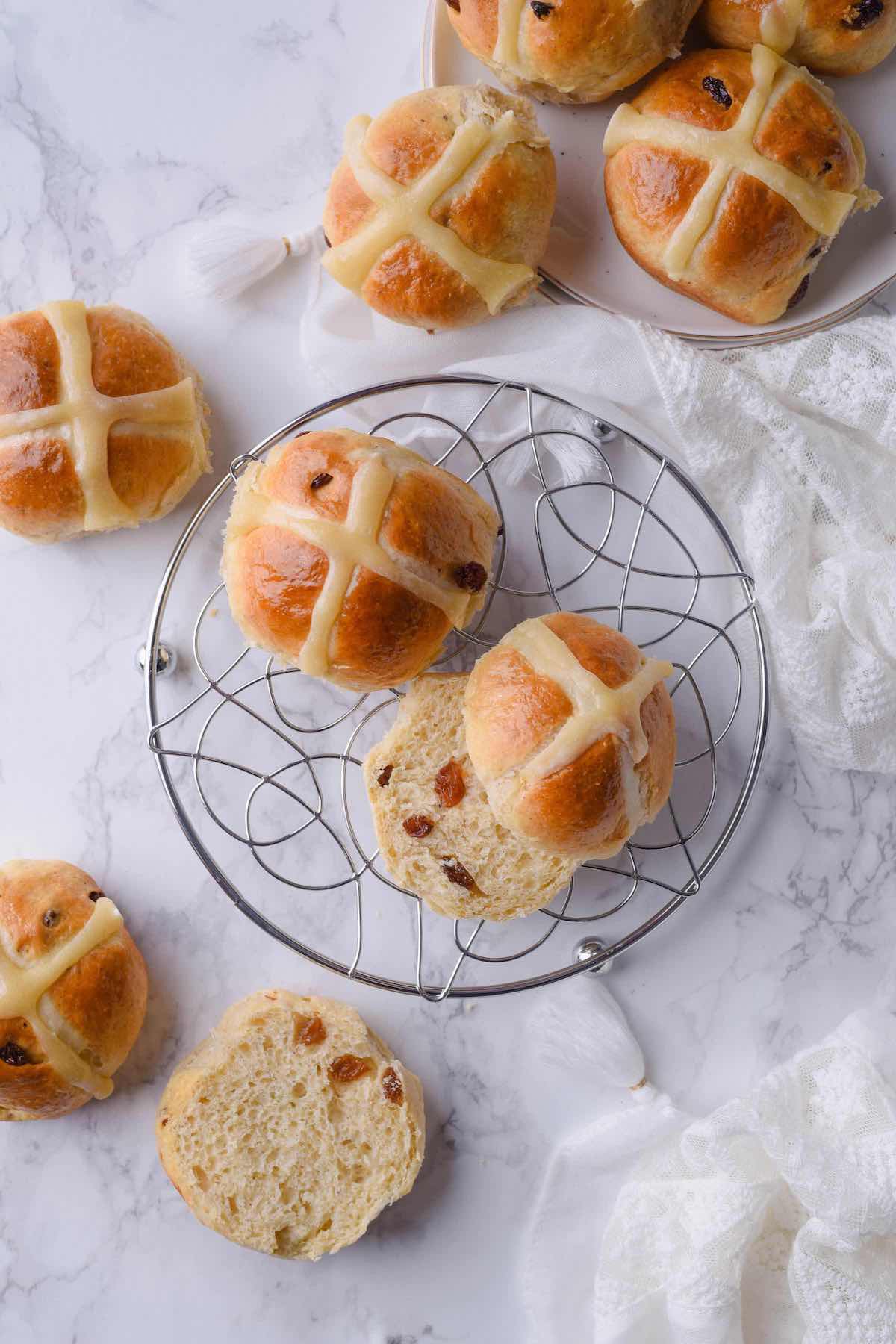 hot cross bun.