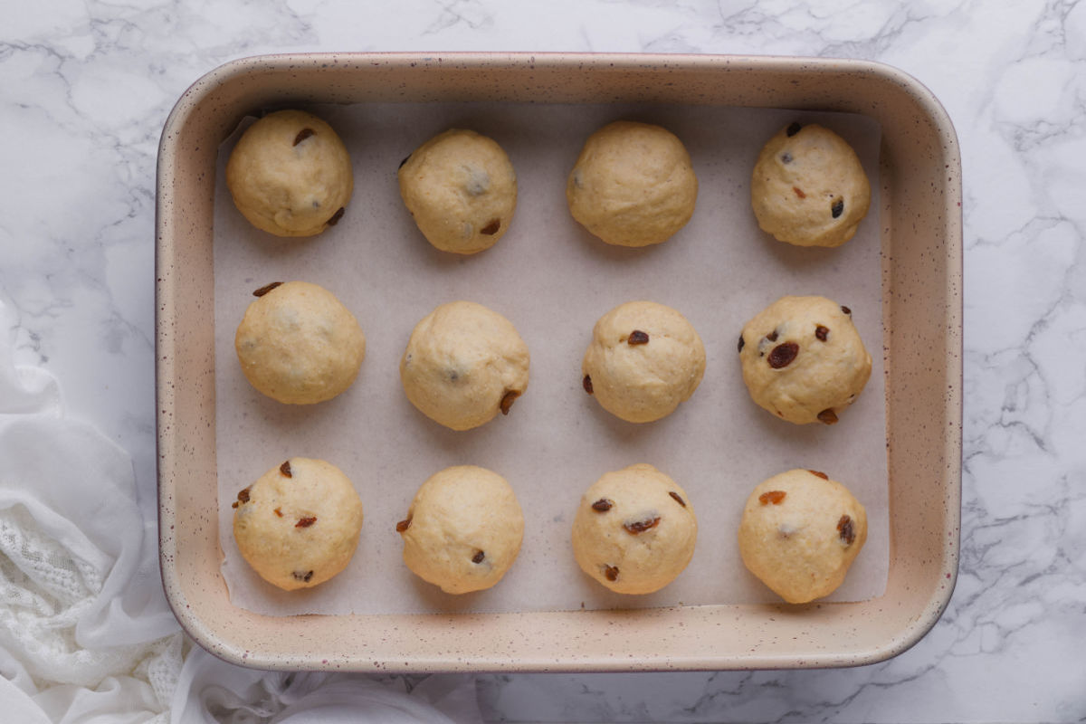 hot cross buns proofing.