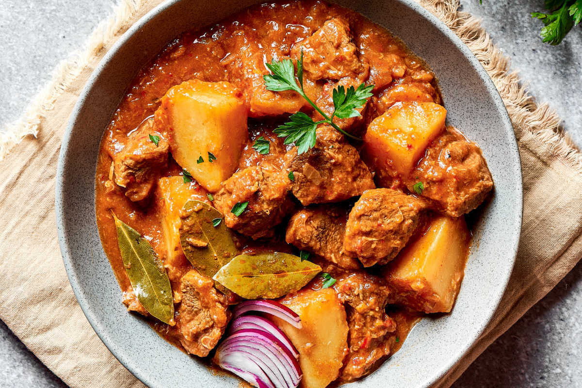 lamb vindaloo recipes.