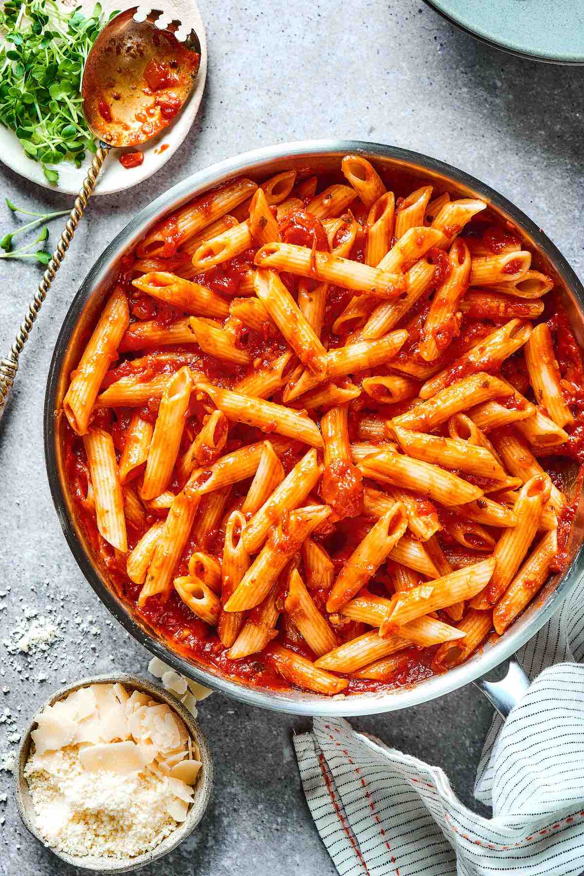 penne pomodoro recipe.