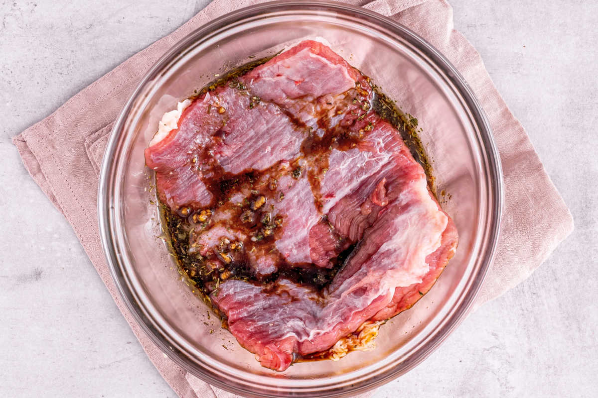 skirt steak in marinade.