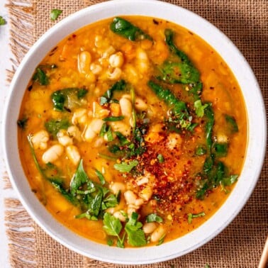 tuscan white bean soup recipe.