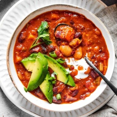 vegan chili recipe.